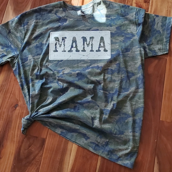 Womens tee - Picture 1 of 1